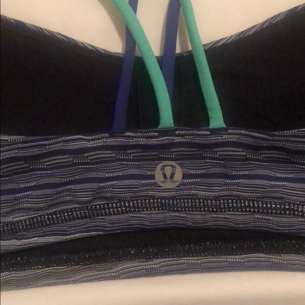 Lululemon sports Bra